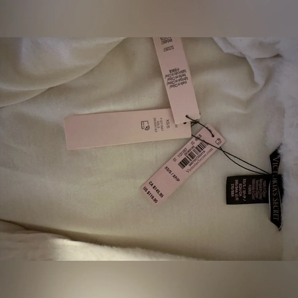 Victoria secret robe, coat - Picture 2 of 5